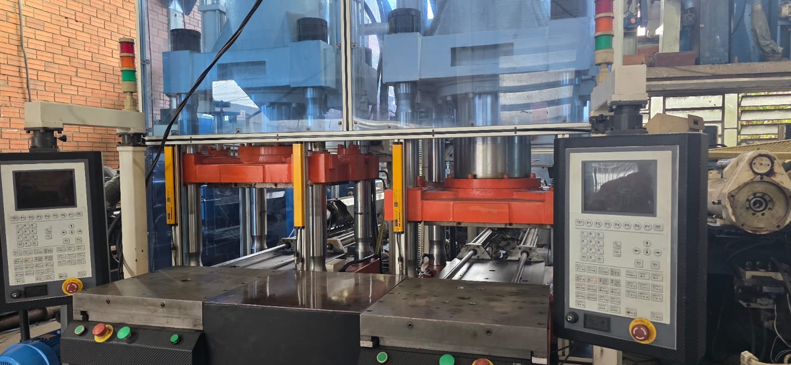 WhatsApp Image 2025-12-12 at 10.15.14